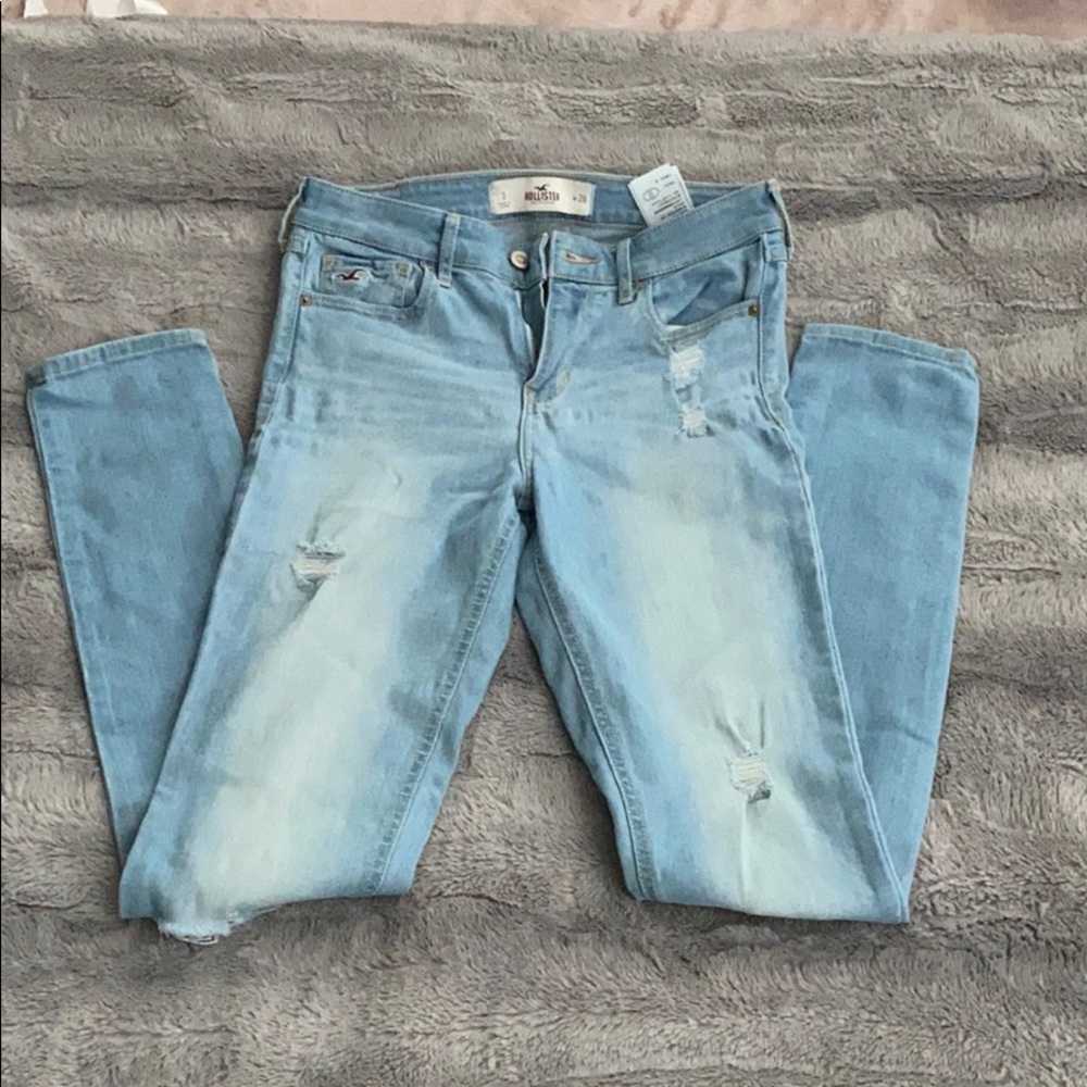 Distressed Hollister Jegging